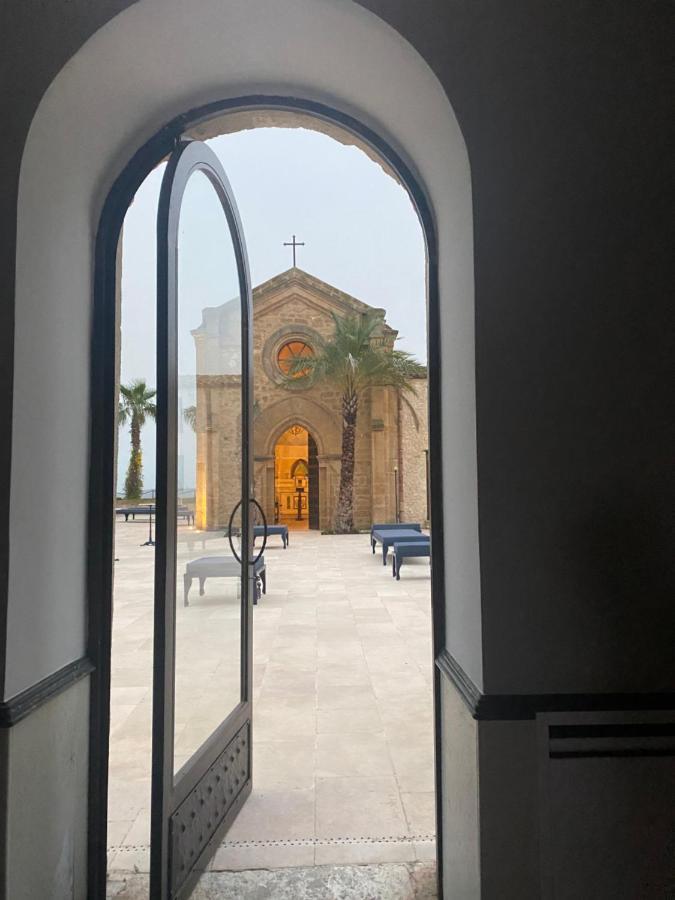Castello Ducale Colonna Resort Ioppolo Giancaxio Εξωτερικό φωτογραφία